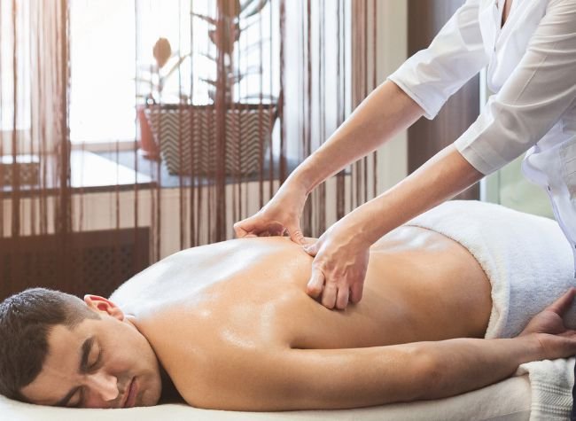 Home Spa Services for Men in Mumbai