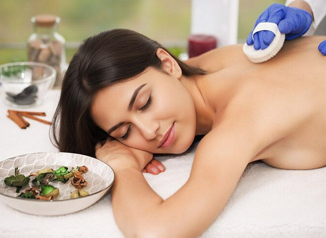 Scrub massage in mumbai